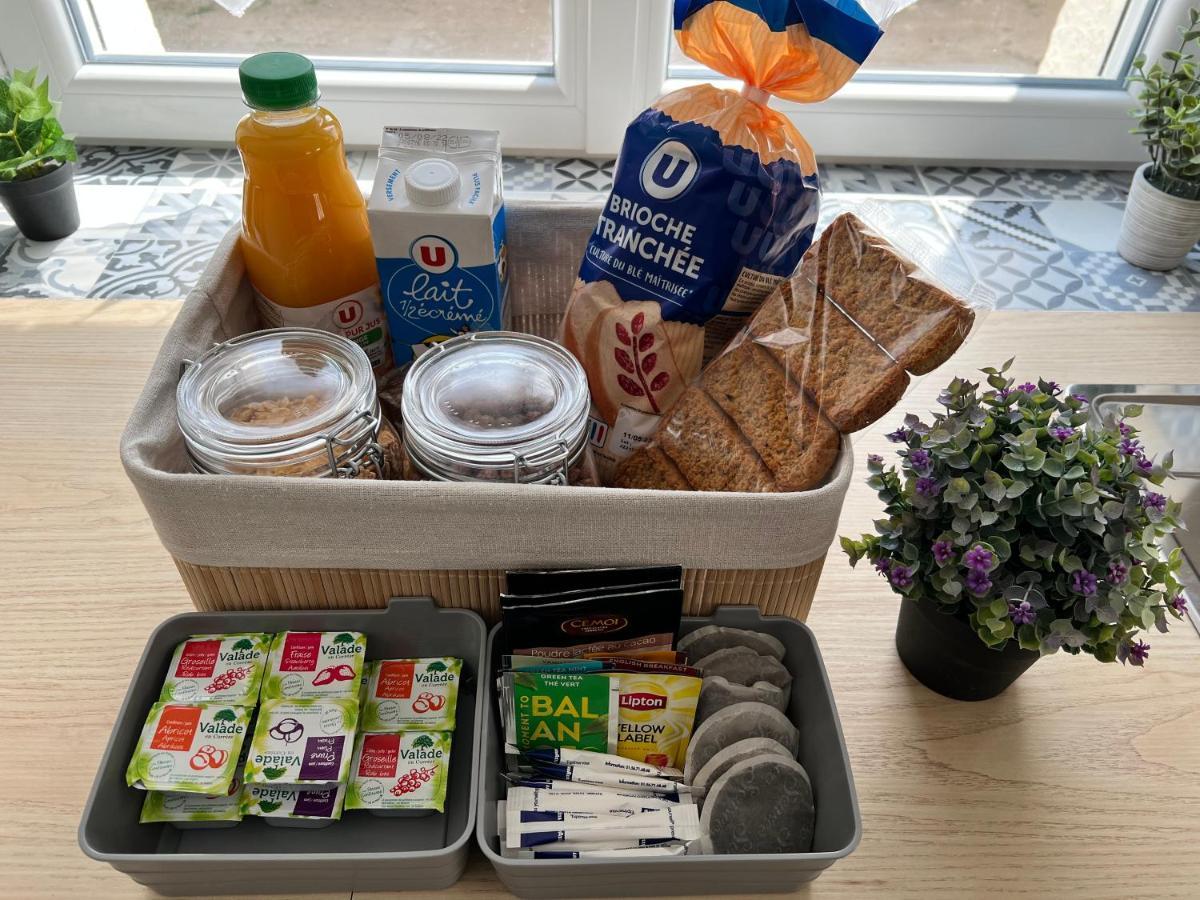 Maison Au Numero 21, Petit-Dejeuner Offert Villefranche-sur-Cher Dış mekan fotoğraf
